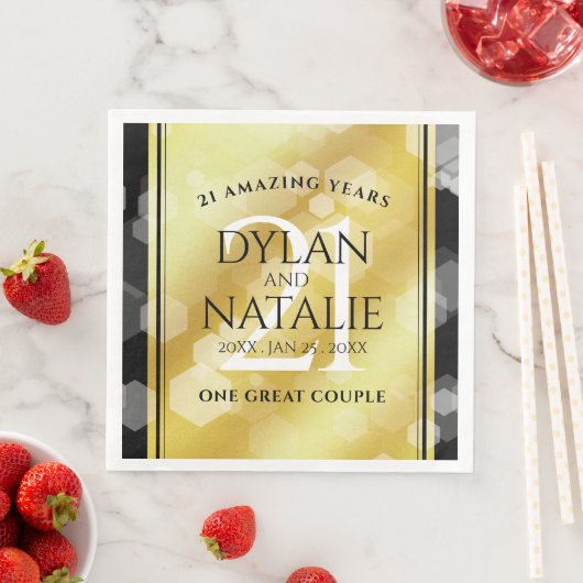 Serviette En Papier 21ème anniversaire de Mariage en laiton (En situation)