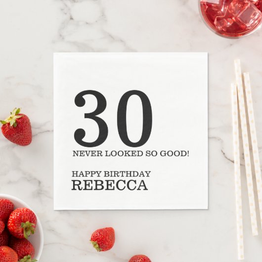 Serviette En Papier 30e anniversaire serviettes (En situation)