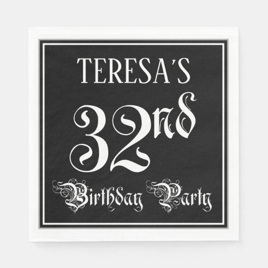 Serviette En Papier 32e fête d'anniversaire — Script fantaisie + Nom p (Devant)