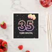Serviette En Papier 35e anniversaire Balloons et Confetti (En situation)