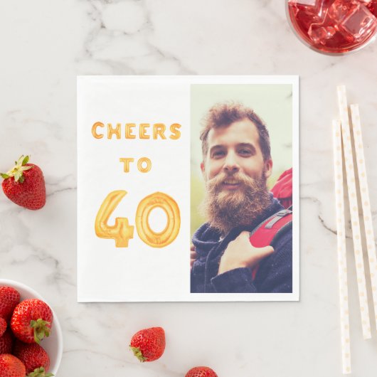 Serviette En Papier 40th birthday photo gold balloons cheers luncheon (En situation)