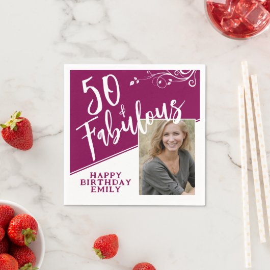 Serviette En Papier 50 ans et Fabuleux Script Photo Magenta 50e Annive (En situation)