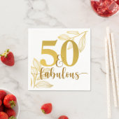 Serviette En Papier 50 ans et typographie dorée fabuleuse (En situation)