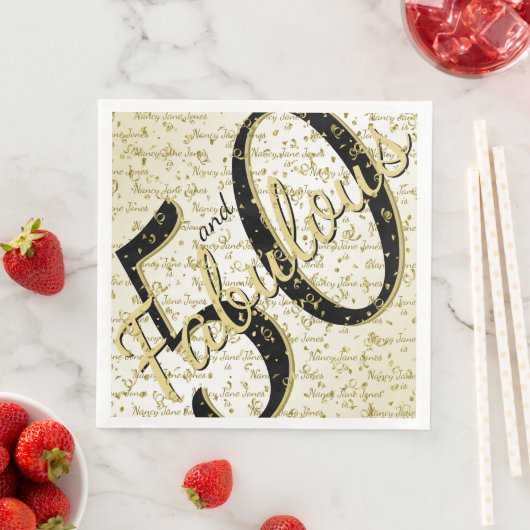 Serviette En Papier 50 et Fabuleux anniversaire noir/Gold Script (En situation)