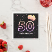 Serviette En Papier 50e anniversaire Balloons et Confetti (En situation)