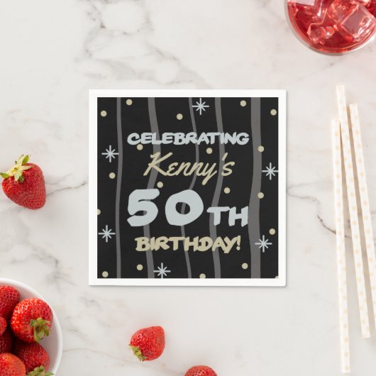 Serviette En Papier 50th Birthday Party Ajouter votre nom (En situation)