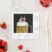 Serviette En Papier 62e anniversaire bougies en bière (En situation)