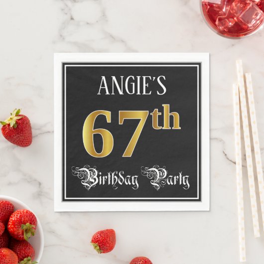 Serviette En Papier 67e fête d'anniversaire — Script fantaisie, Faux G (En situation)