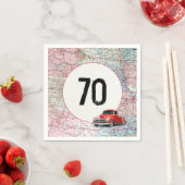 Serviette En Papier 70e anniversaire Camion rouge Retro sur la carte r (En situation)