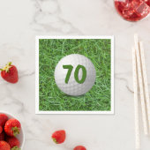 Serviette En Papier 70e anniversaire Golf Ball on Grass (En situation)