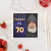 Serviette En Papier 70e anniversaire marine bleu or photo (En situation)