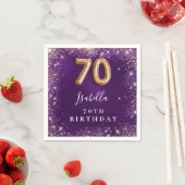 Serviette En Papier 70e anniversaire violet rose or pétillant nom (En situation)