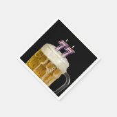 Serviette En Papier 77e anniversaire Bière sur serviettes noires (Coin)