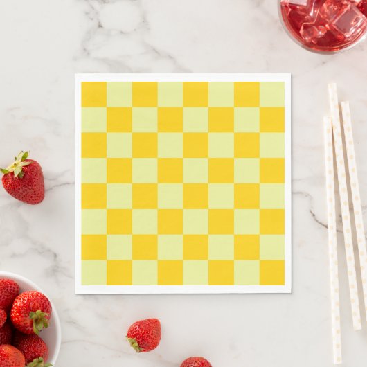 Serviette En Papier À damiers jaune En vichy Motif (En situation)