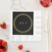 Serviette en papier à monogramme doré/noir pour ma (En situation)