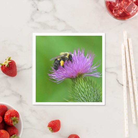 Serviette En Papier Abeille Sur Papier Chardon (En situation)
