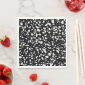 Serviette En Papier Abstrait Terrazzo Mosaic Motif noir et blanc (En situation)