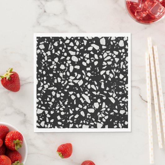 Serviette En Papier Abstrait Terrazzo Mosaic Motif noir et blanc (En situation)