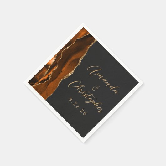 Serviette En Papier Agate Burnt Orange Gold Script Mariage foncé (Coin)
