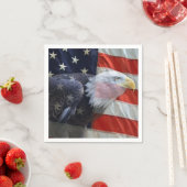 Serviette En Papier Aigle et drapeau américains (En situation)