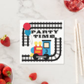 Serviette En Papier Ajouter Age Party temps train Anniversaire papier  (En situation)