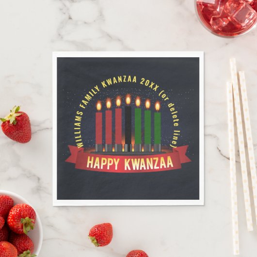 Serviette En Papier Ajouter un nom Année Kwanzaa Chandelles Déjeuner (En situation)