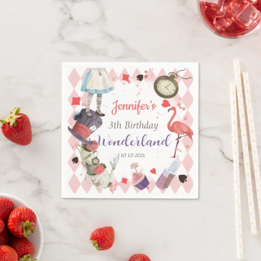 Serviette En Papier Alice au pays des merveilles Anniversaire (En situation)