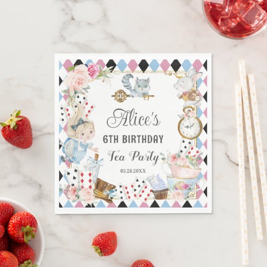 Serviette En Papier Alice au pays des merveilles Anniversaire High Tea (En situation)