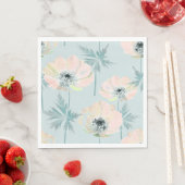 Serviette En Papier Anémones roses délicates. (En situation)