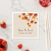 Serviette En Papier Anniversaire Feuilles d'automne sur Burlap (En situation)