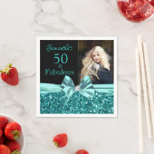 Serviette En Papier Aqua Turquoise Parties scintillant Bow 50e anniver (En situation)