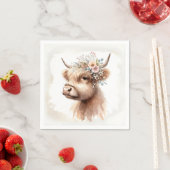 Serviette En Papier Aquarelle Boho Highland Vache avec fleurs nuptiale (En situation)