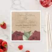 Serviette En Papier Aquarelle romantique Roses rouges sur Parchemin ru (En situation)