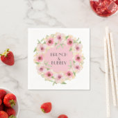 Serviette En Papier Aquarelle rose Fleurs blanches serviettes (En situation)