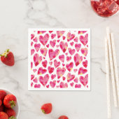 Serviette En Papier Aquarelle rose motif de coeur d'amour (En situation)