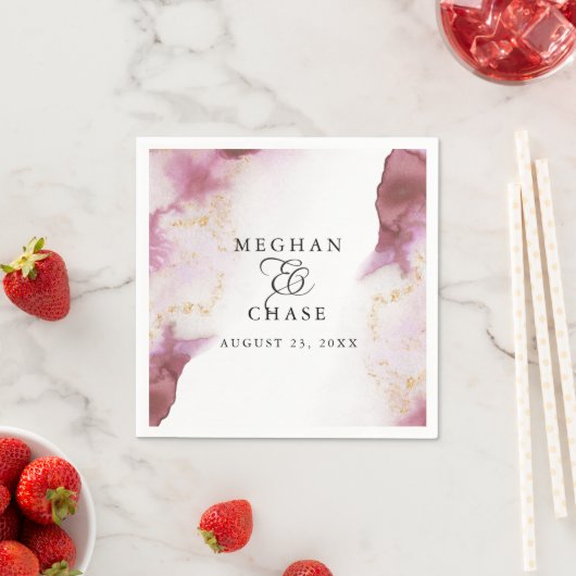 Serviette En Papier Aquarelle Rose Quartz Gold Geode BarefootBride™ (En situation)