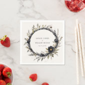 Serviette En Papier Aquarelle sombre gothique Rose noir Mariage de cou (En situation)