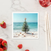 Serviette En Papier Arbre de Noël tropical sur une plage (En situation)