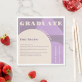 Serviette En Papier Arc rétro Purple Fun Facts Graduation (En situation)