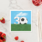 Serviette En Papier Bal De Football 30e Anniversaire En Herbe Verte (En situation)