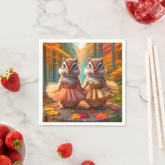 Serviette En Papier Ballerina Chipmund sur une tige d'arbre d'automne (En situation)