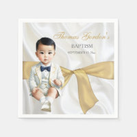Baptême de bébé garçon asiatique blanc et or