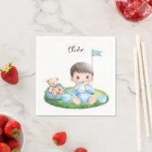 Serviette En Papier Bébé garçon de golf sur le green (En situation)