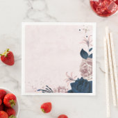 Serviette En Papier Belle rose & fleurs de marine & feuille (En situation)