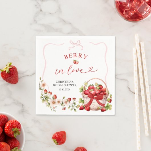 Serviette En Papier Berry Coquette en Fête des mariées d'amour serviet (En situation)