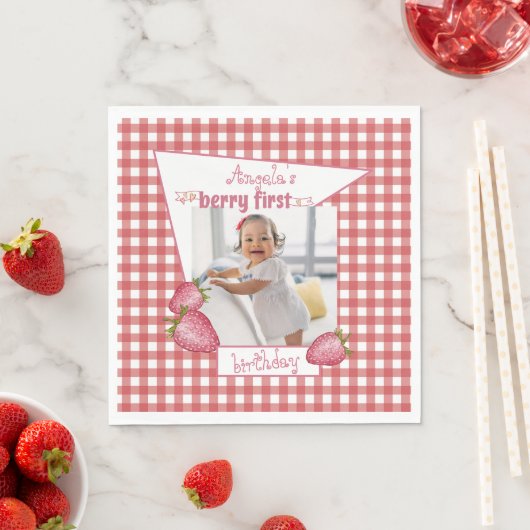 Serviette En Papier Berry fraise Premier anniversaire (En situation)