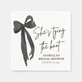 Serviette En Papier Black Bow She's Tying the Knot Fête des mariées (Devant)