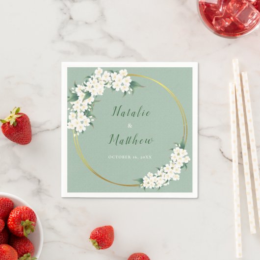 Serviette En Papier Blanc Floral Vert Chinoiserie Motif Mariage (En situation)