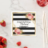 Serviette En Papier Blancs noirs Gris Or rose Graduation Florale (En situation)