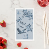 Serviette En Papier Bleu blanc Chinoiserie Floral élégant Monogramme (En situation)